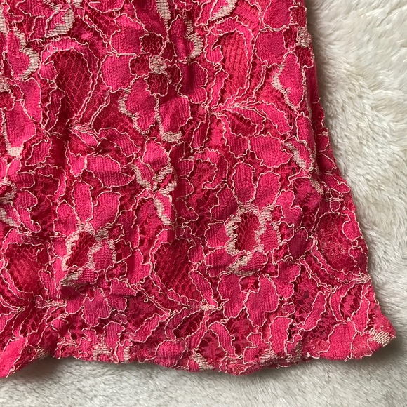 Lace Dress - Picture 3 of 5